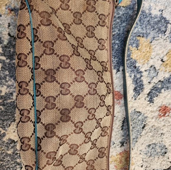 Gucci - Picture 5 of 7